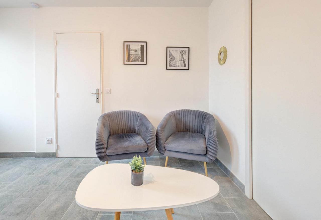 Ferienwohnung Les Forges 2 Pieces Rdc Avoine Exterior foto